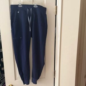 Women’s Figs jogger pants